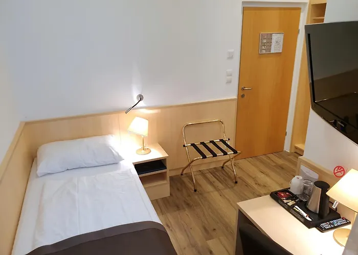Zipser Hotel 3*