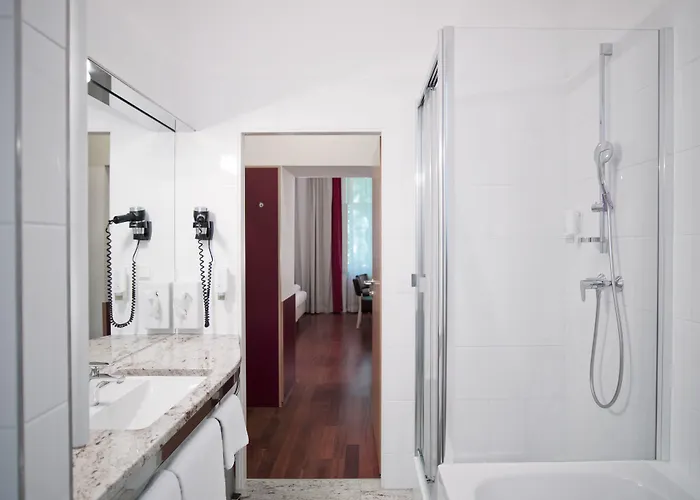 Zipser Hotel 3*